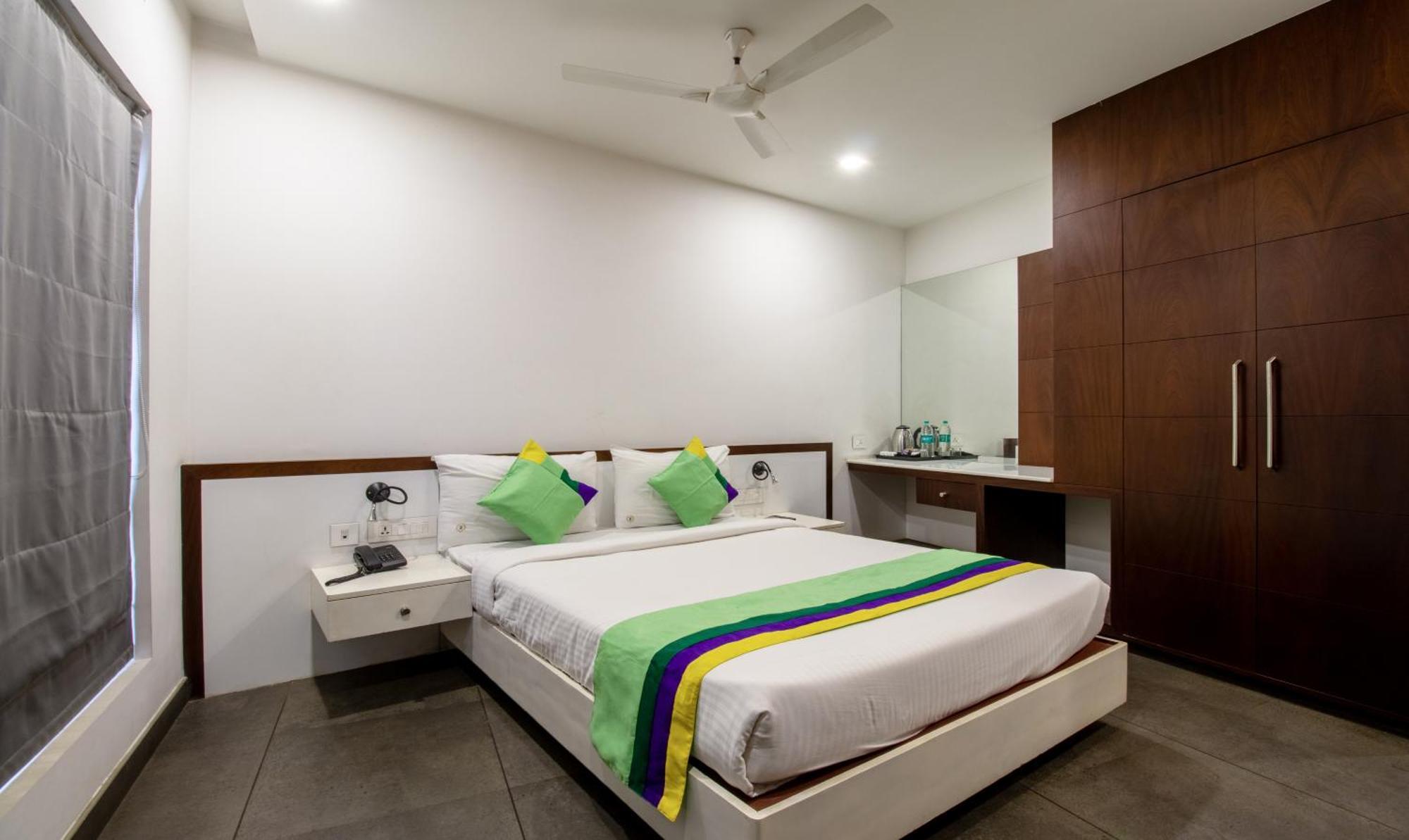 Hotel Treebo Brahma, Wayanad Sultan Bathery Esterno foto